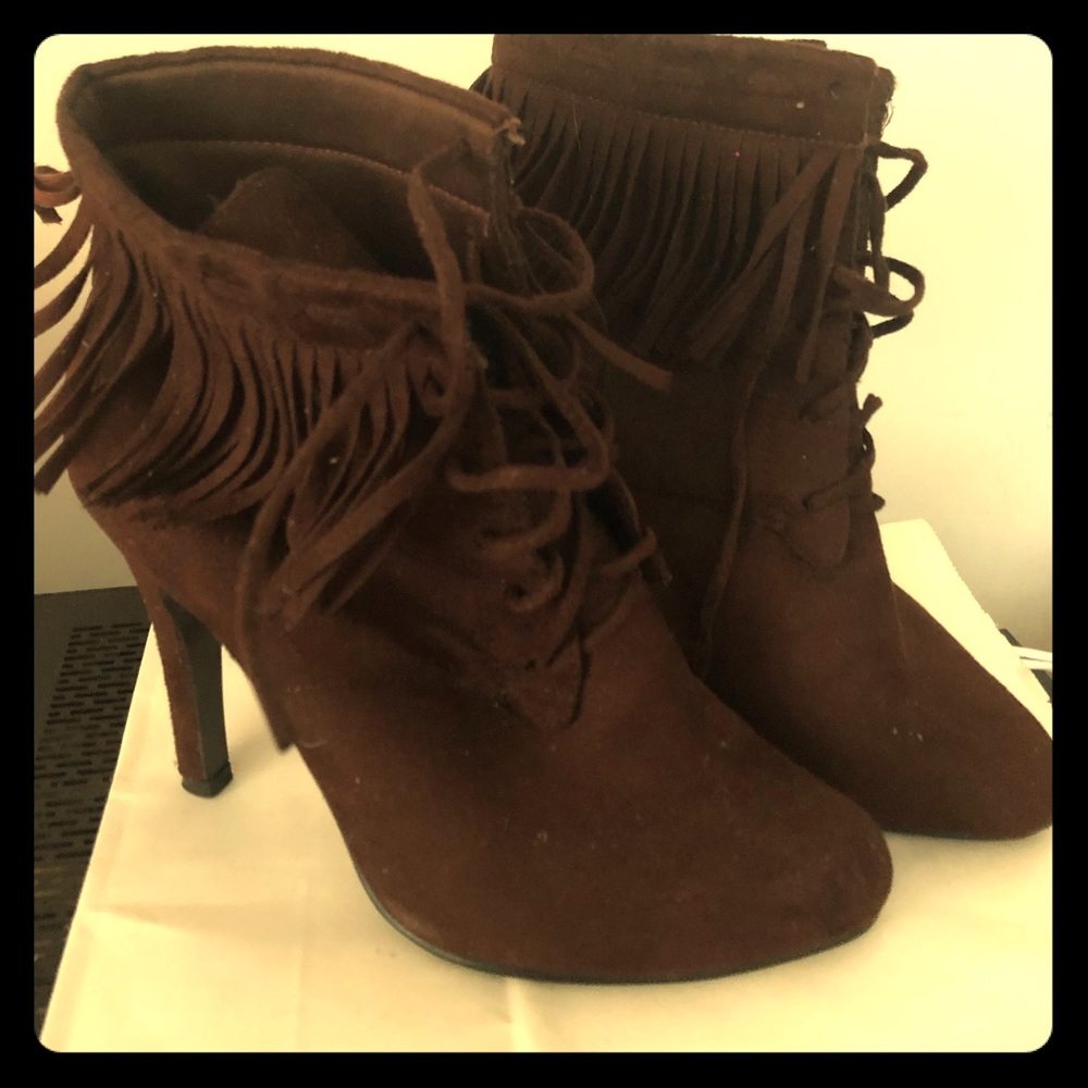 Dark brown fringed booties